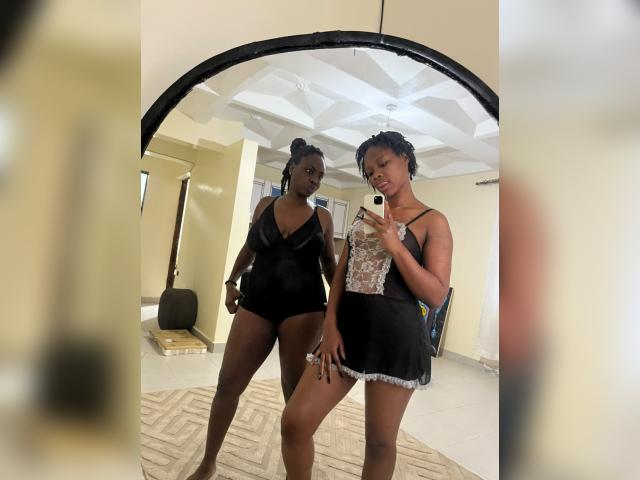 Visit Applegirls profile
