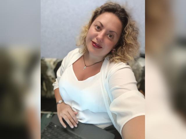 Visit ClaireNova profile