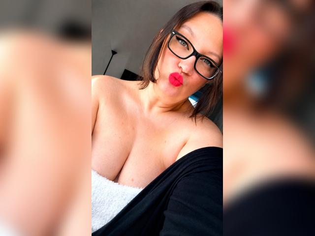Visit MisssCutiePieXO profile