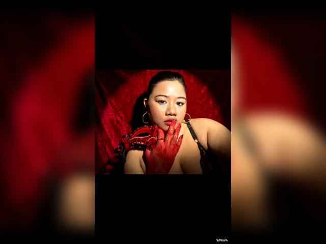 Visit CurvyCharmX profile