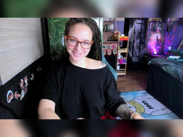 Visit LisaFoxy profile