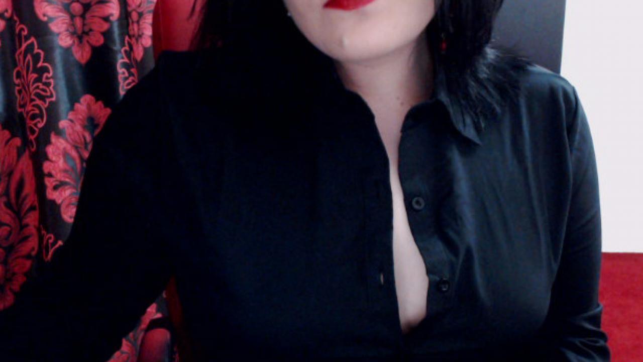 Webcam chat profile for Mayya: Leather