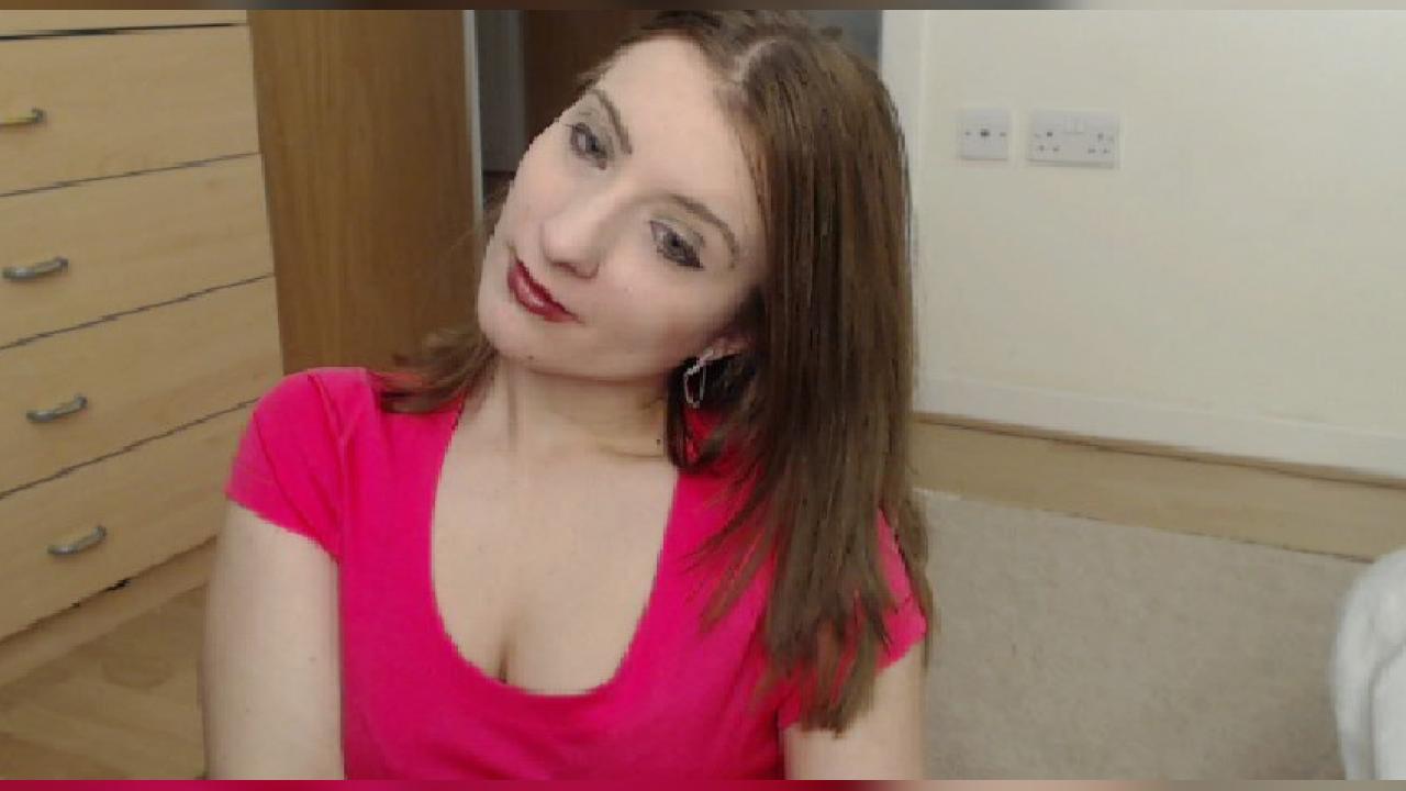 Webcam chat profile for wetcherryUK: Legs, feet & shoes
