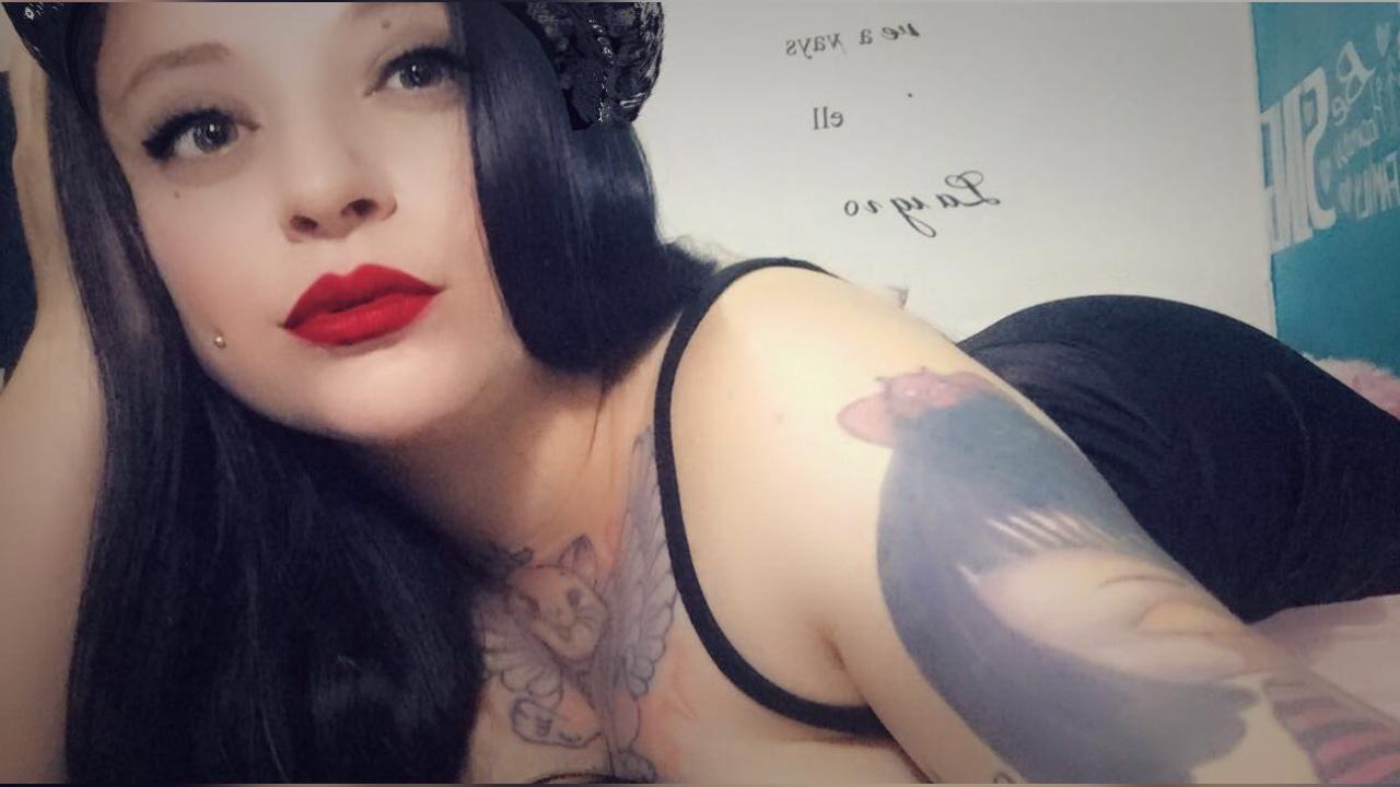 Webcam chat profile for ELECTRADOLL: Bondage & discipline