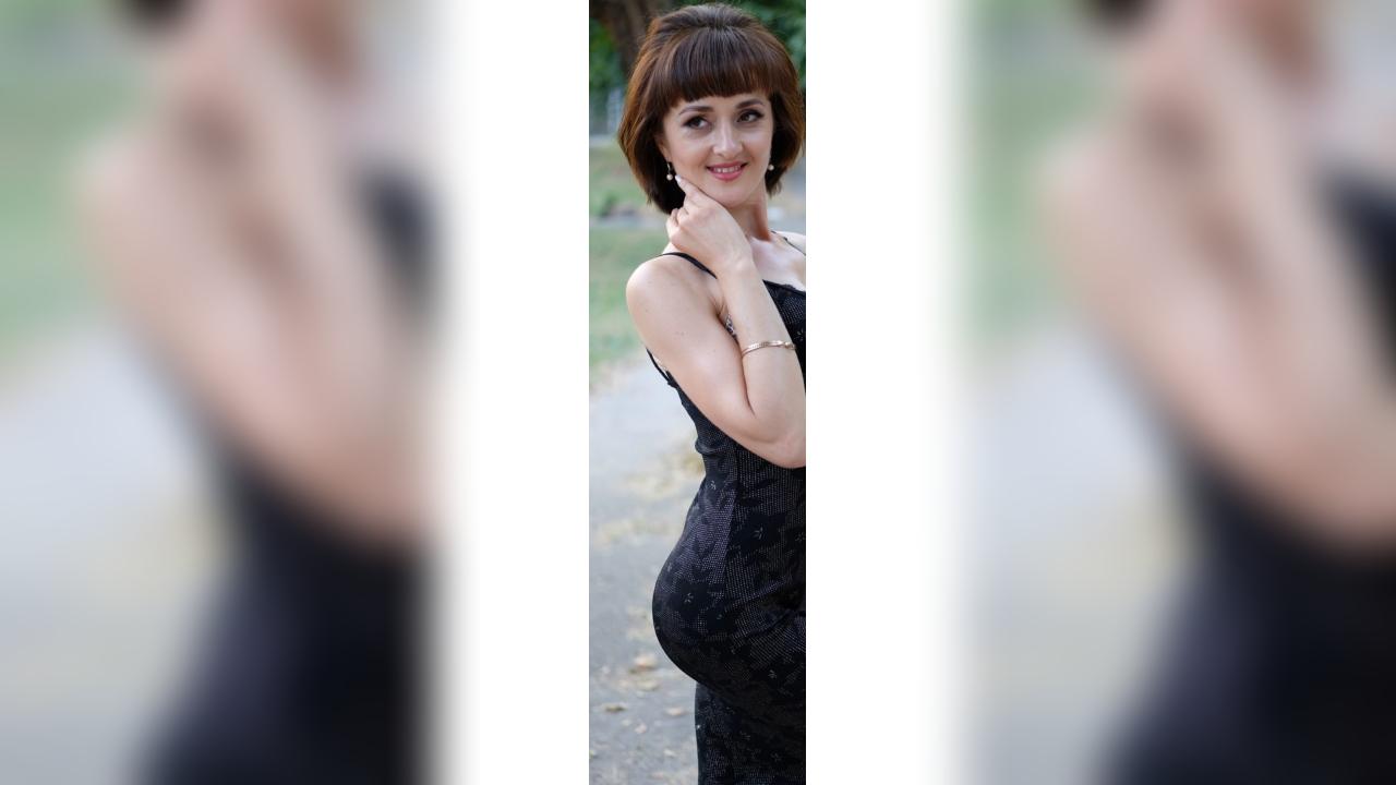 Webcam chat profile for LorraineOSun: Nails