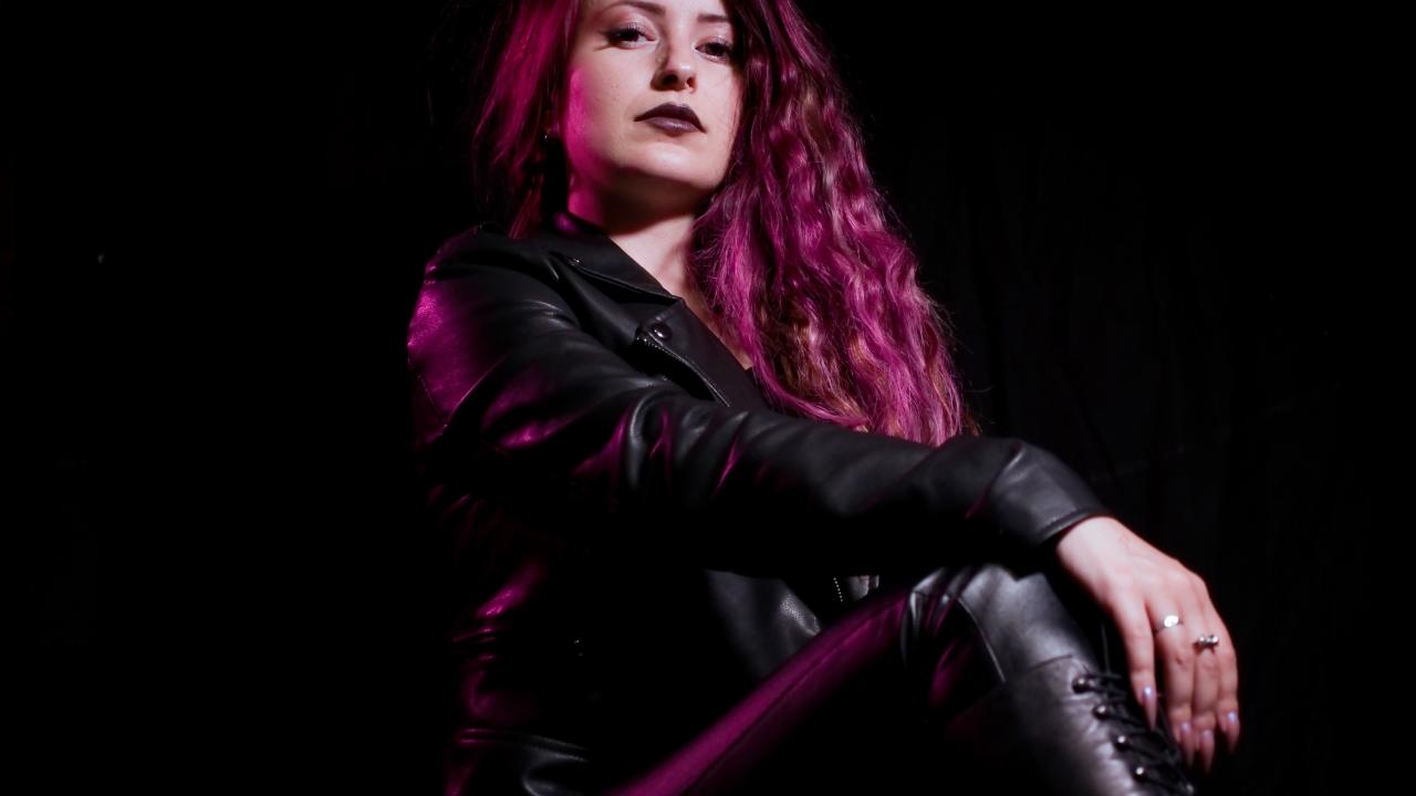 Webcam chat profile for MissReine: Dominatrix