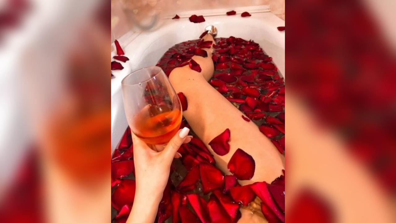Webcam chat profile for RomanticGirl3