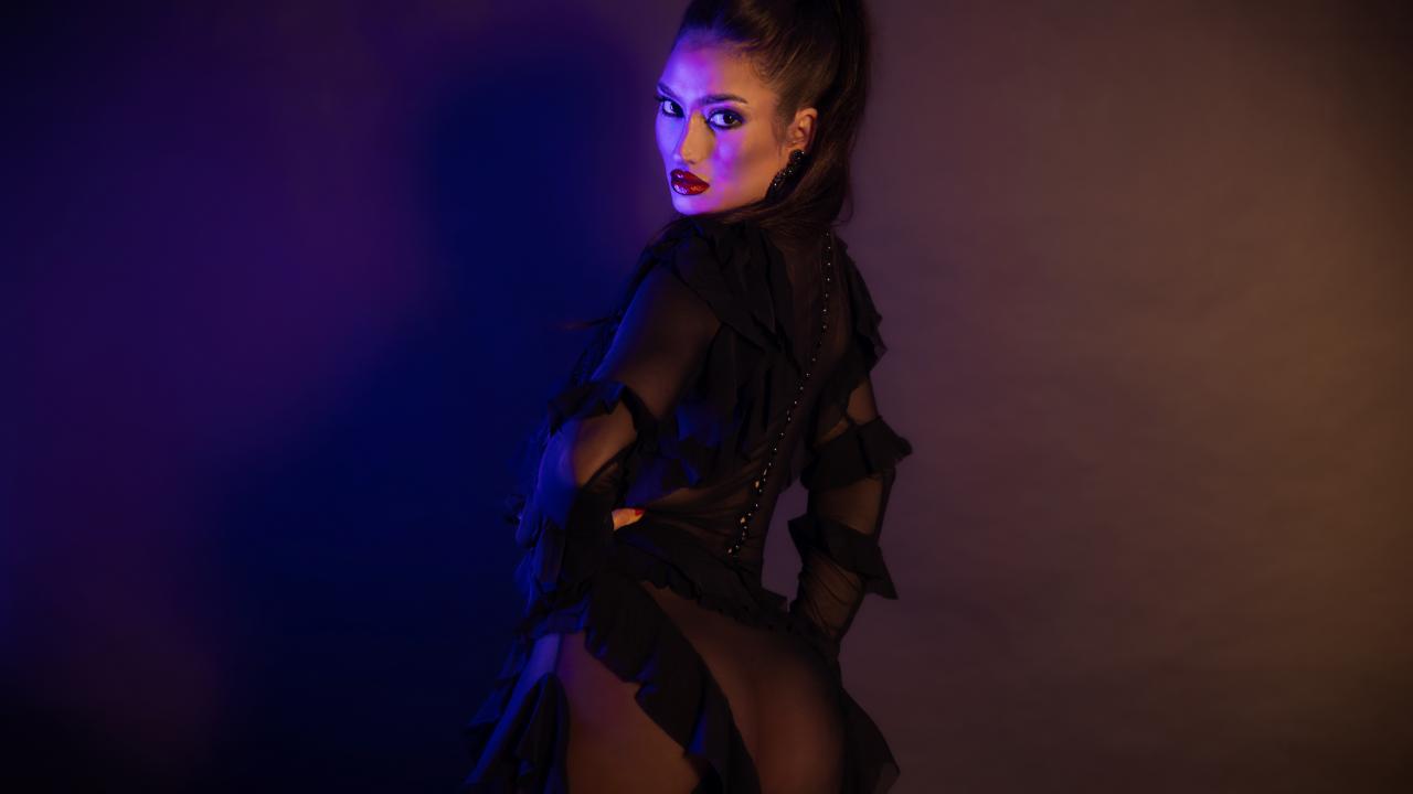 Webcam chat profile for ScarlettLauren: Dominatrix