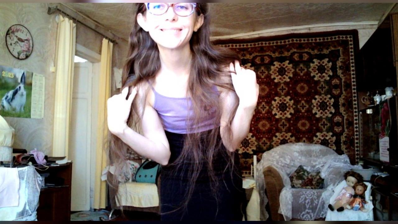 Webcam chat profile for Famefortune: Dancing