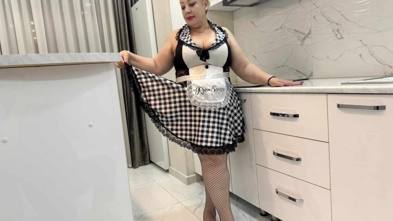 Webcam chat profile for ArlinaMistress: Kissing