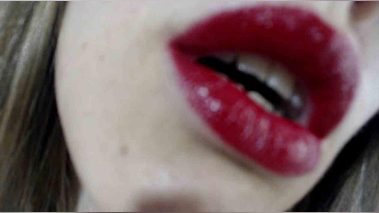 Webcam chat profile for DelicateFlavor: Kissing