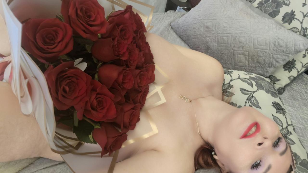 Webcam chat profile for IvettaLuxury: Dominatrix
