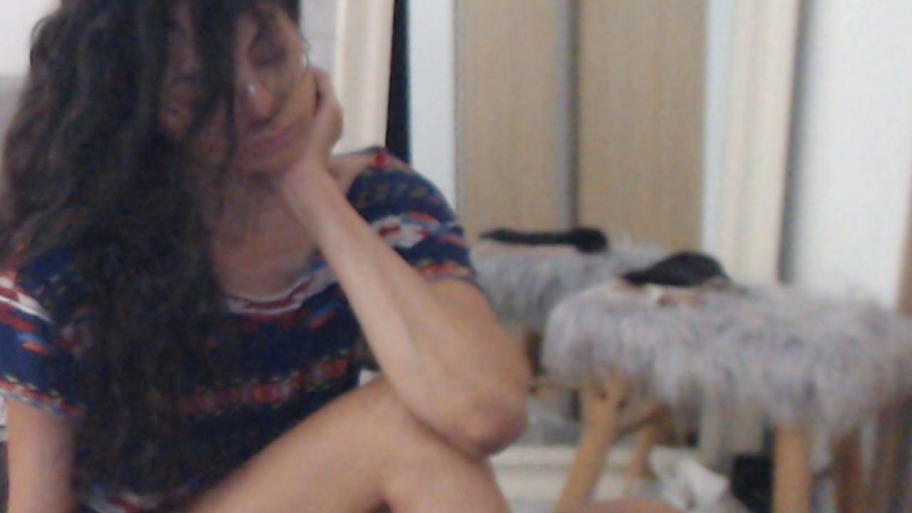 Webcam chat profile for LongSkinnyLegs: Dancing