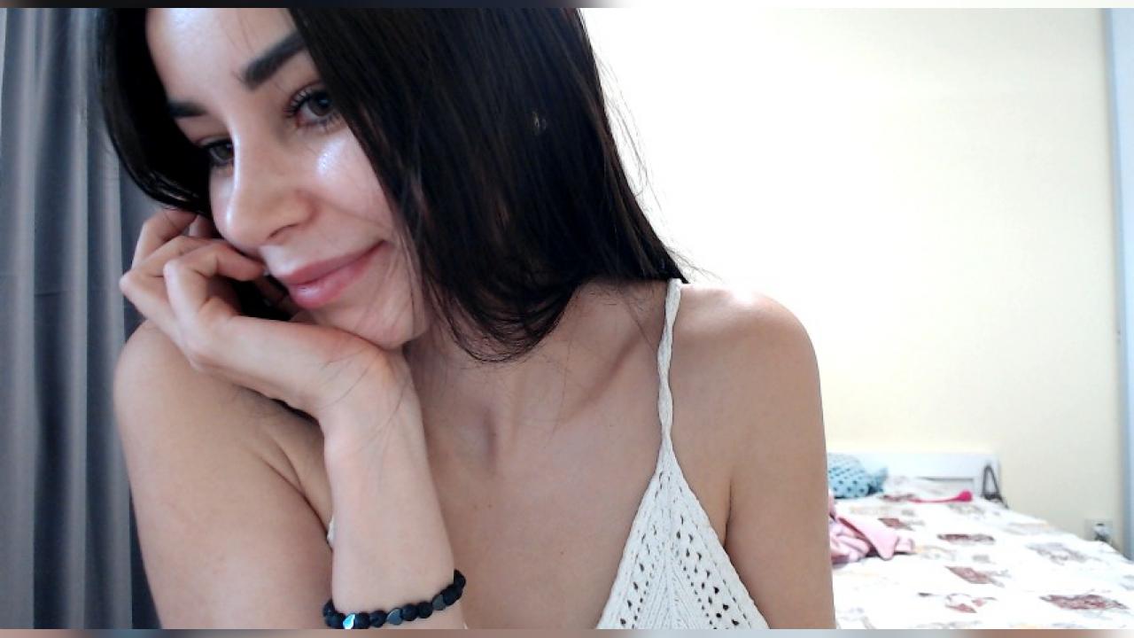 Webcam chat profile for Nikilini