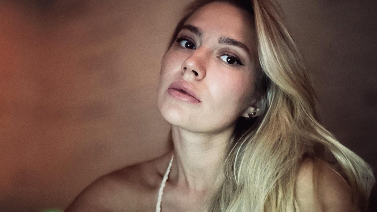 Webcam chat profile for AlexWonder29: Ask about my other interests