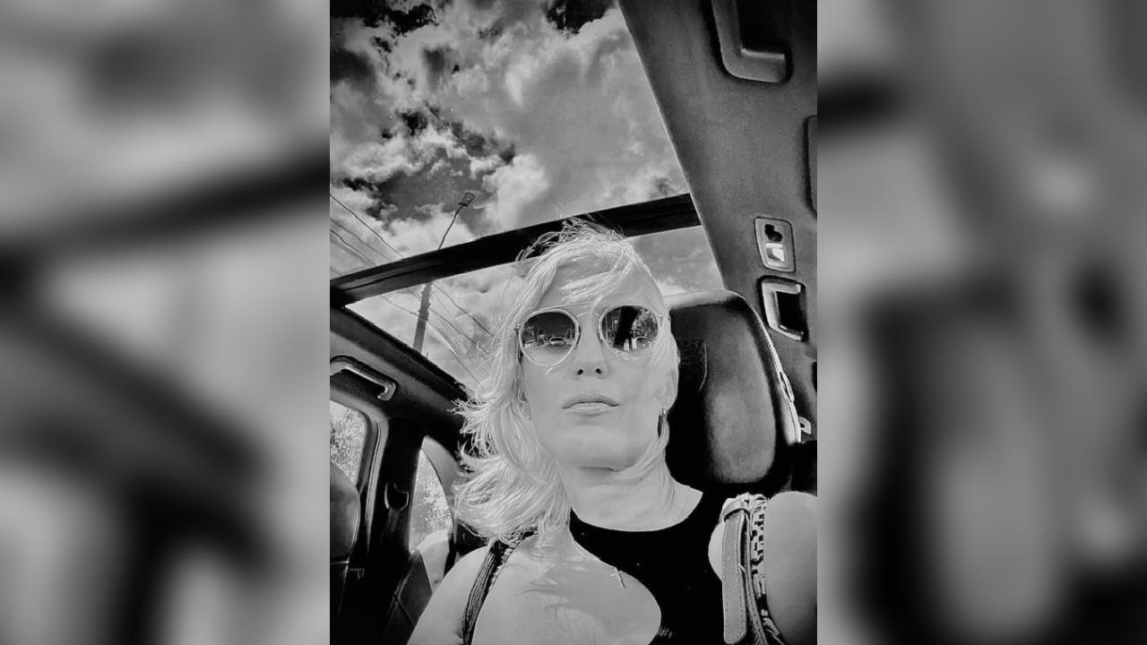 Webcam chat profile for SunnyDawn: Travel