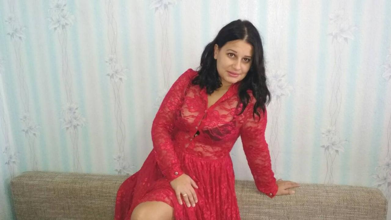 Webcam chat profile for AnnaMaria89: Ask about my other interests