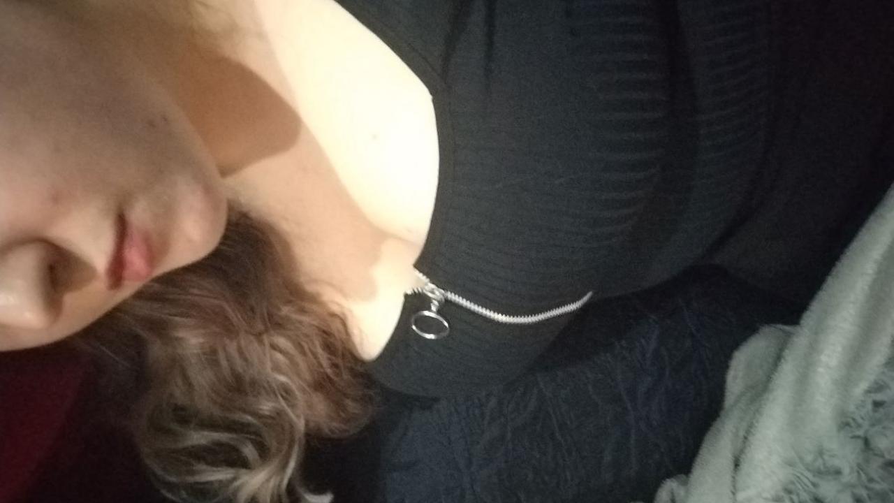 Webcam chat profile for Nia32254N: Ask about my other interests