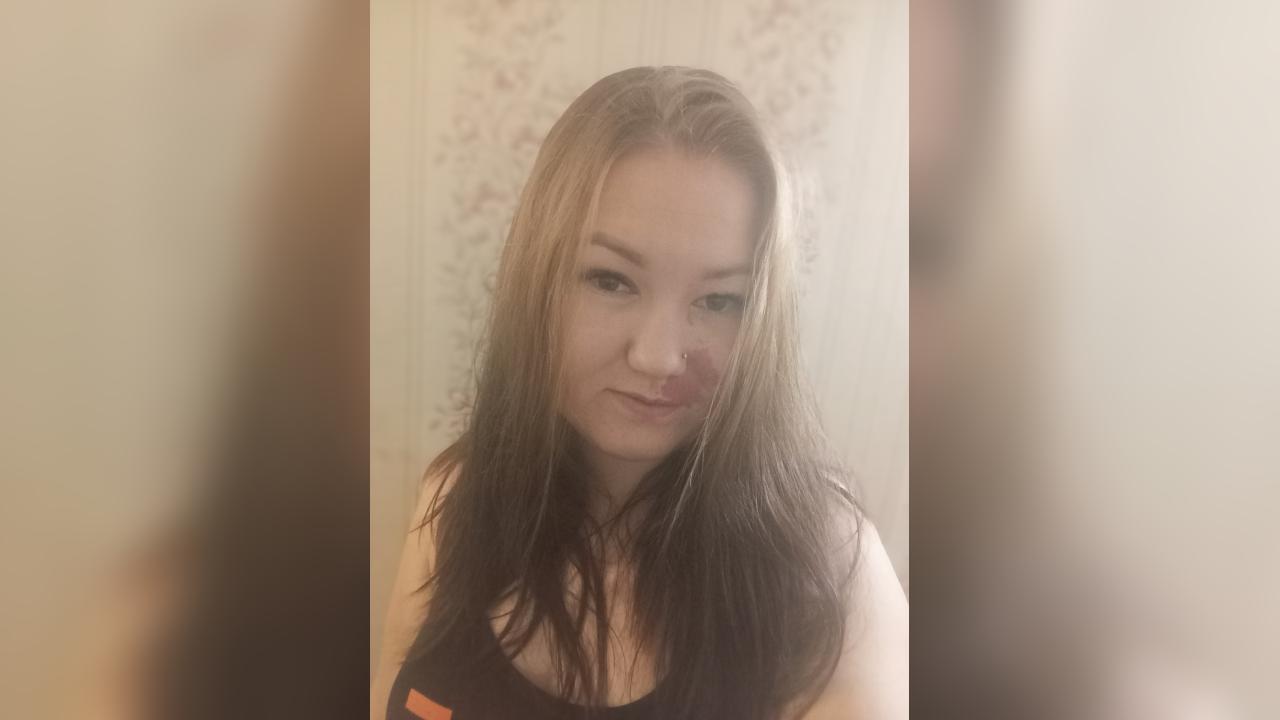 Webcam chat profile for iwantseeurdick1: Piercings & tattoos