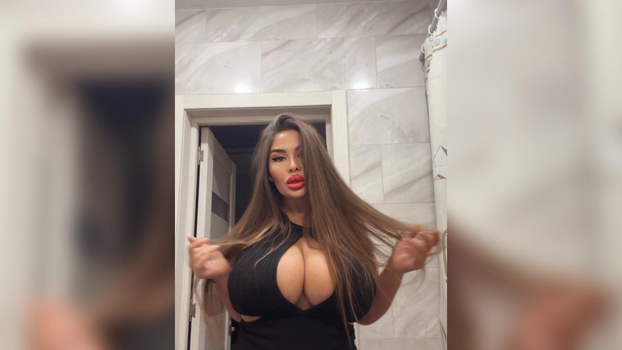 Webcam chat profile for WildTigress: Fitness