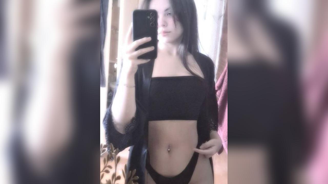 Webcam chat profile for HotQueen: Bondage & discipline