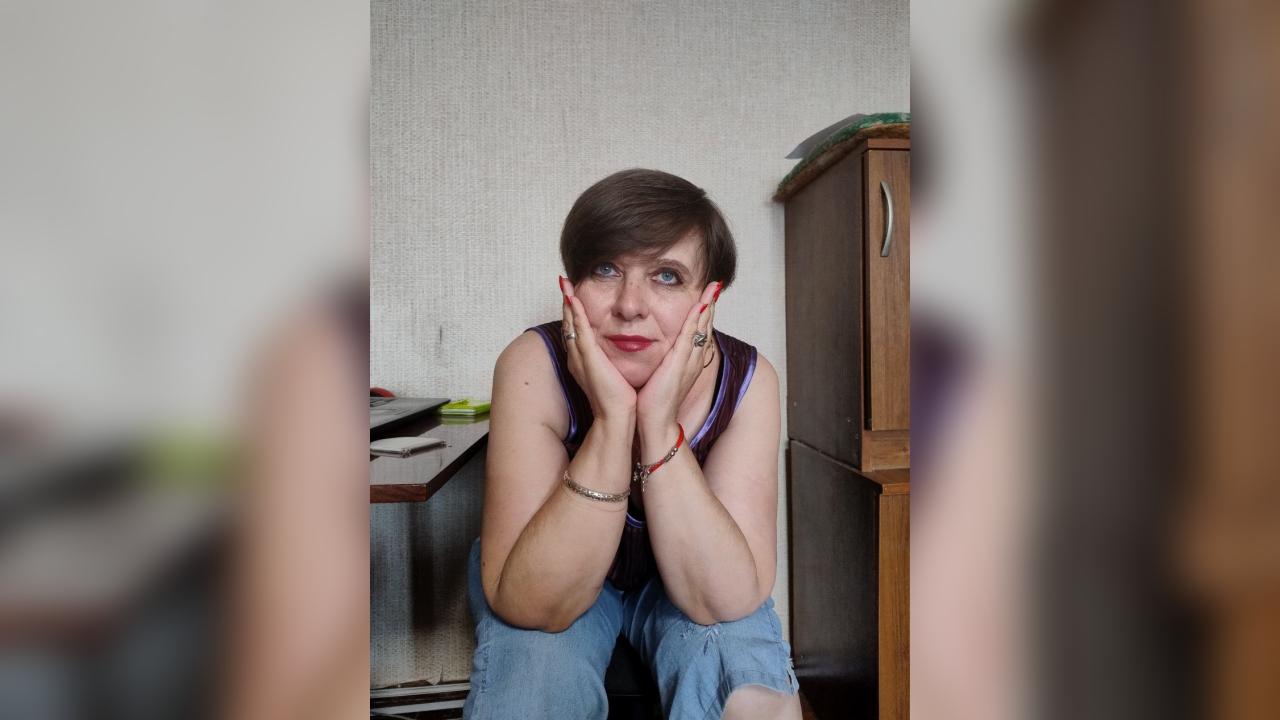 Webcam chat profile for VeronicaGold51: Nails