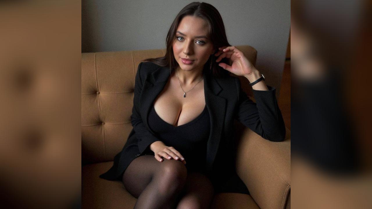 Webcam chat profile for 1SexyAliii
