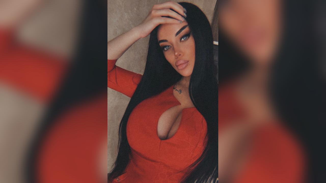 Webcam chat profile for AmazingGirl1