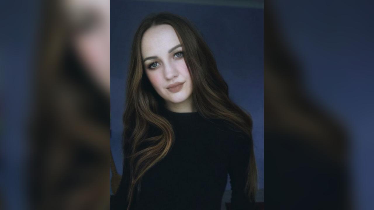 Webcam chat profile for Marchesa1: Outfits