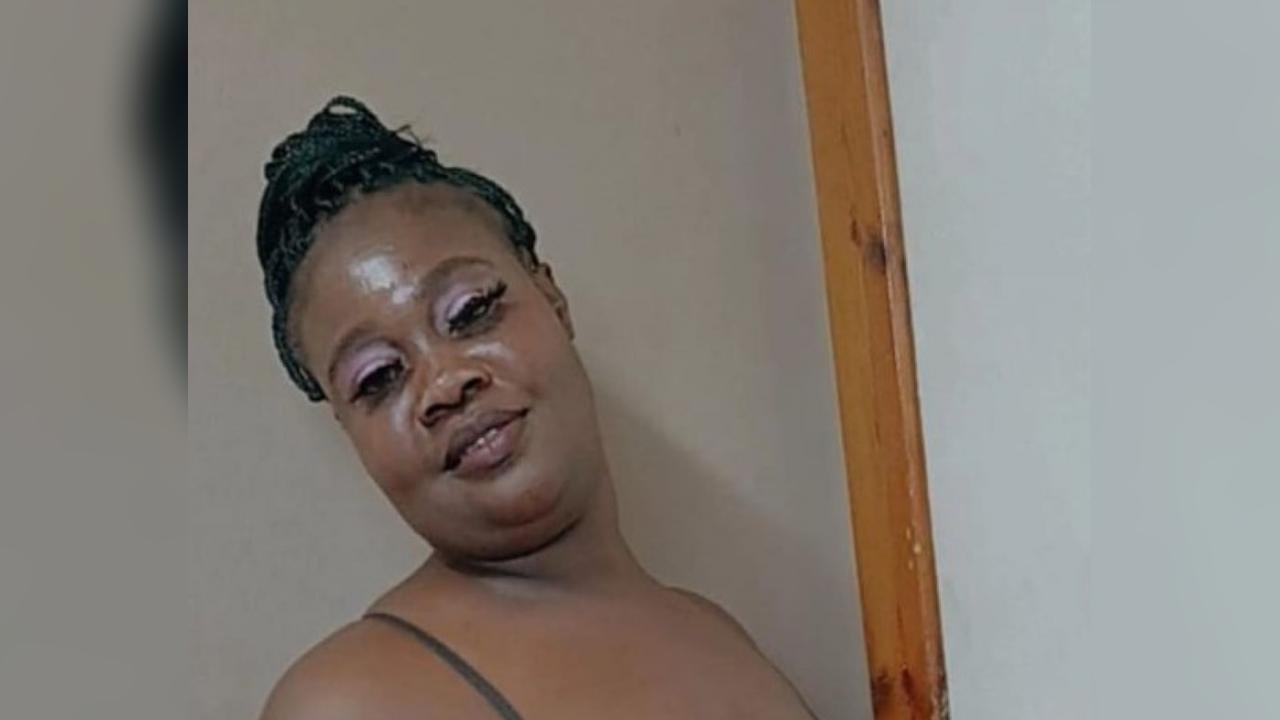Webcam chat profile for DARKTEMPTATIONX: Toys