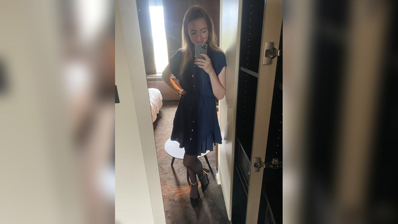 Webcam chat profile for Arvielle: Legs, feet & shoes