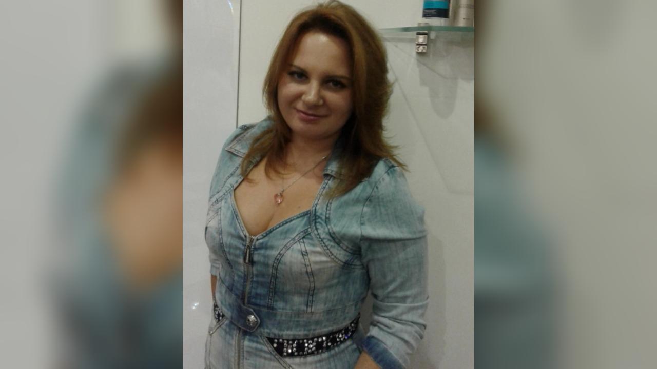 Webcam chat profile for AnetMiss: Cooking