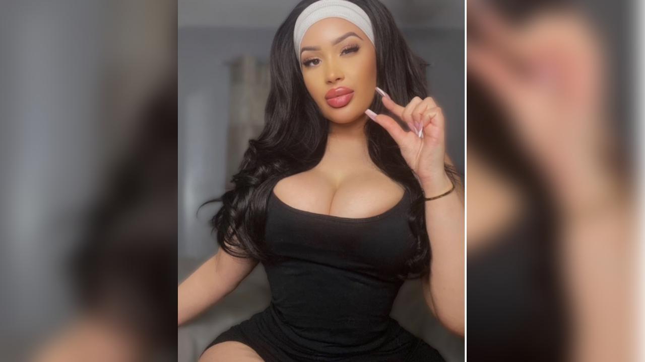 Webcam chat profile for GoddessYasmin: Legs, feet & shoes