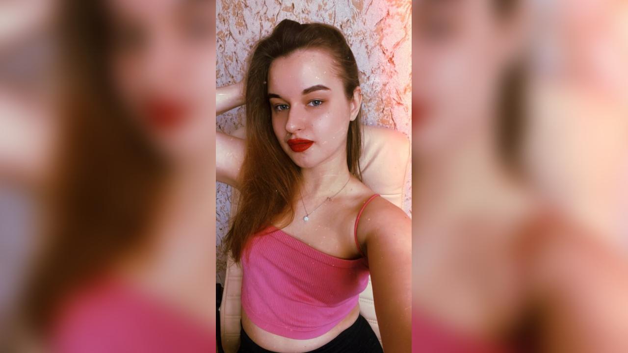 Webcam chat profile for SweetUlyana