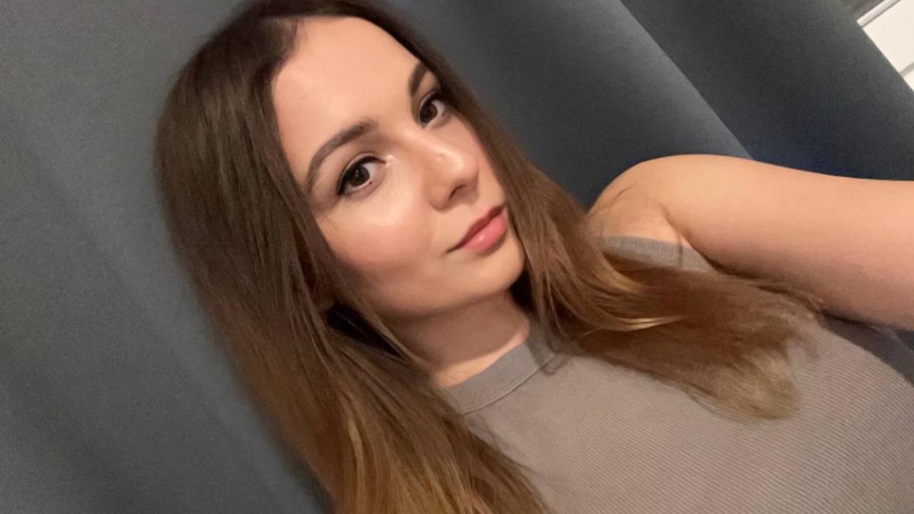 Webcam chat profile for SunsetLily: Travel