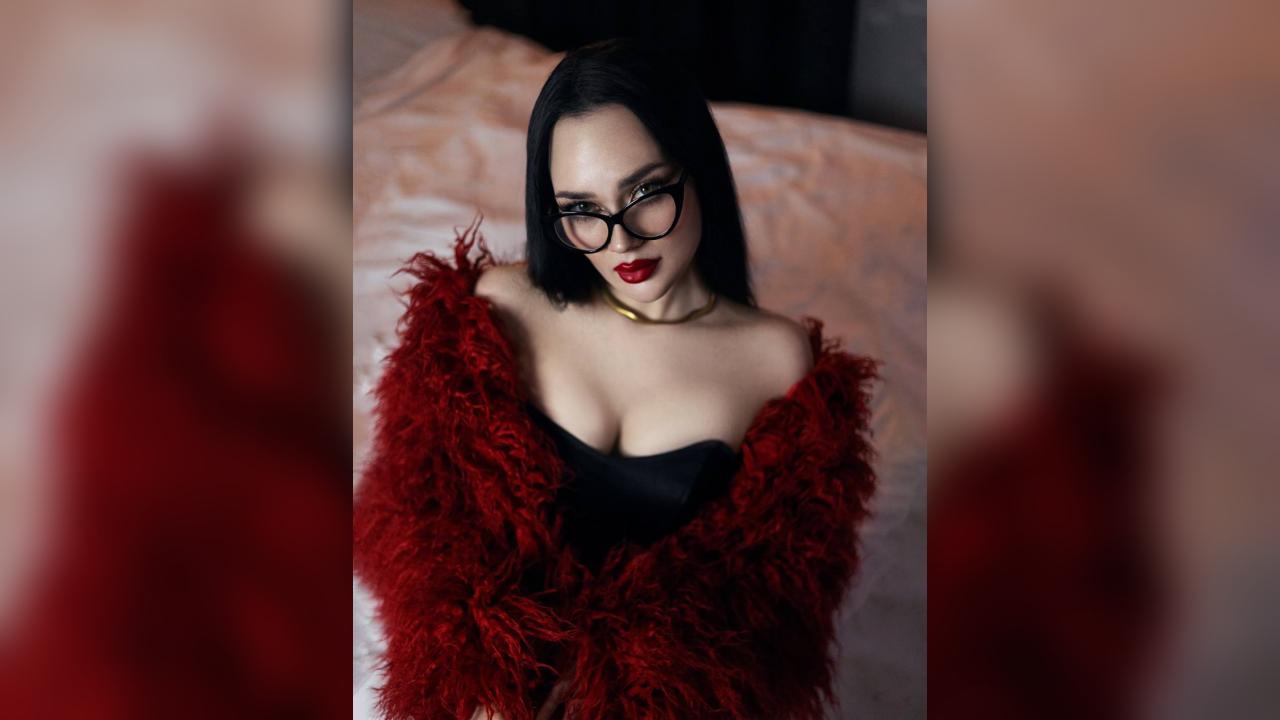 Webcam chat profile for alisssmithxxx