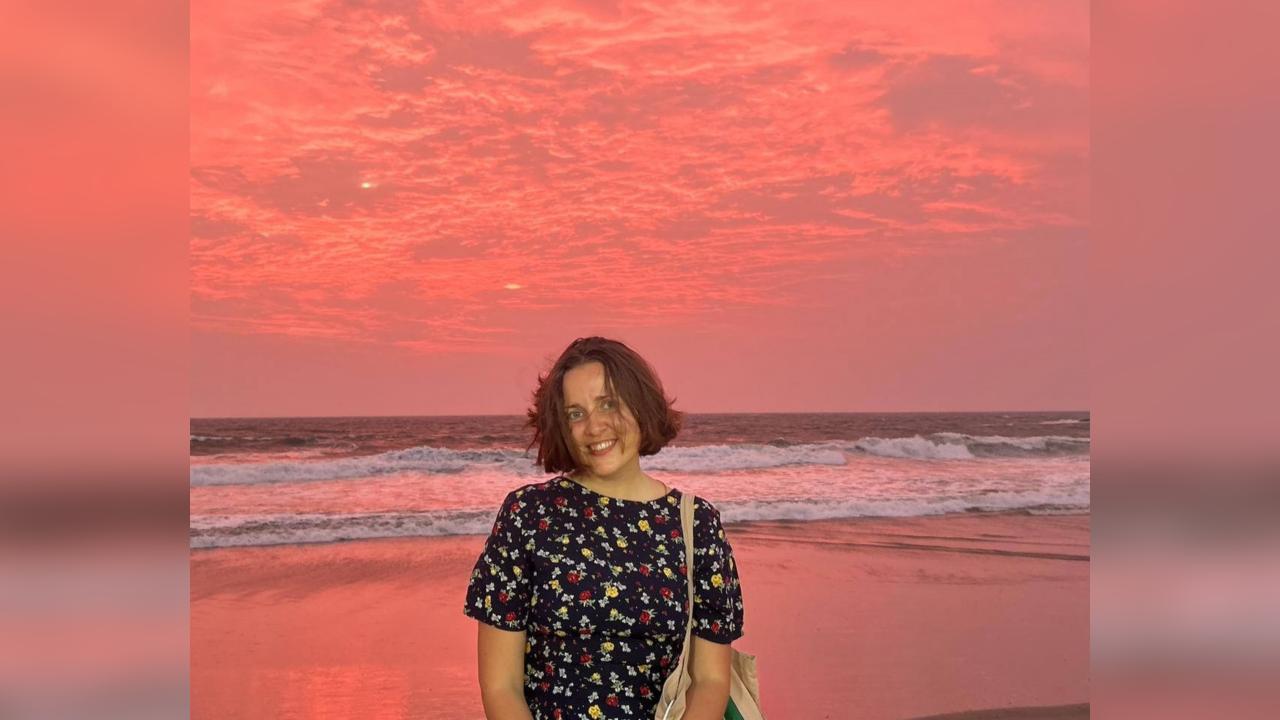 Webcam chat profile for Sheistherainbow: Outdoor Activities