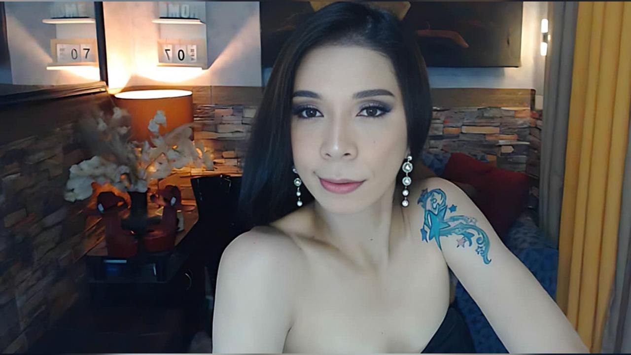 Webcam chat profile for CELINAFOX: Dominatrix
