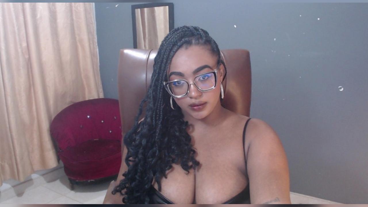 Webcam chat profile for valeskajackson: Bondage & discipline