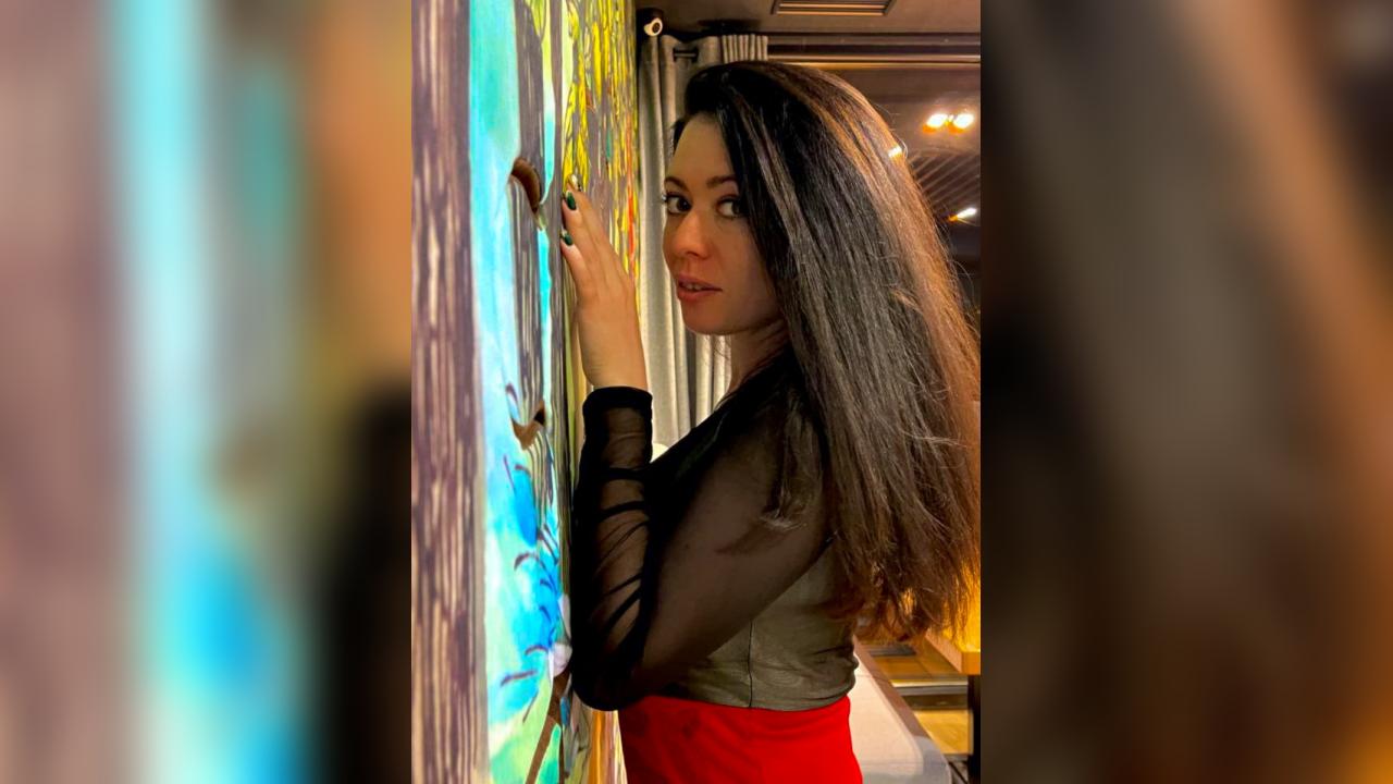 Webcam chat profile for LovingLady: Outfits