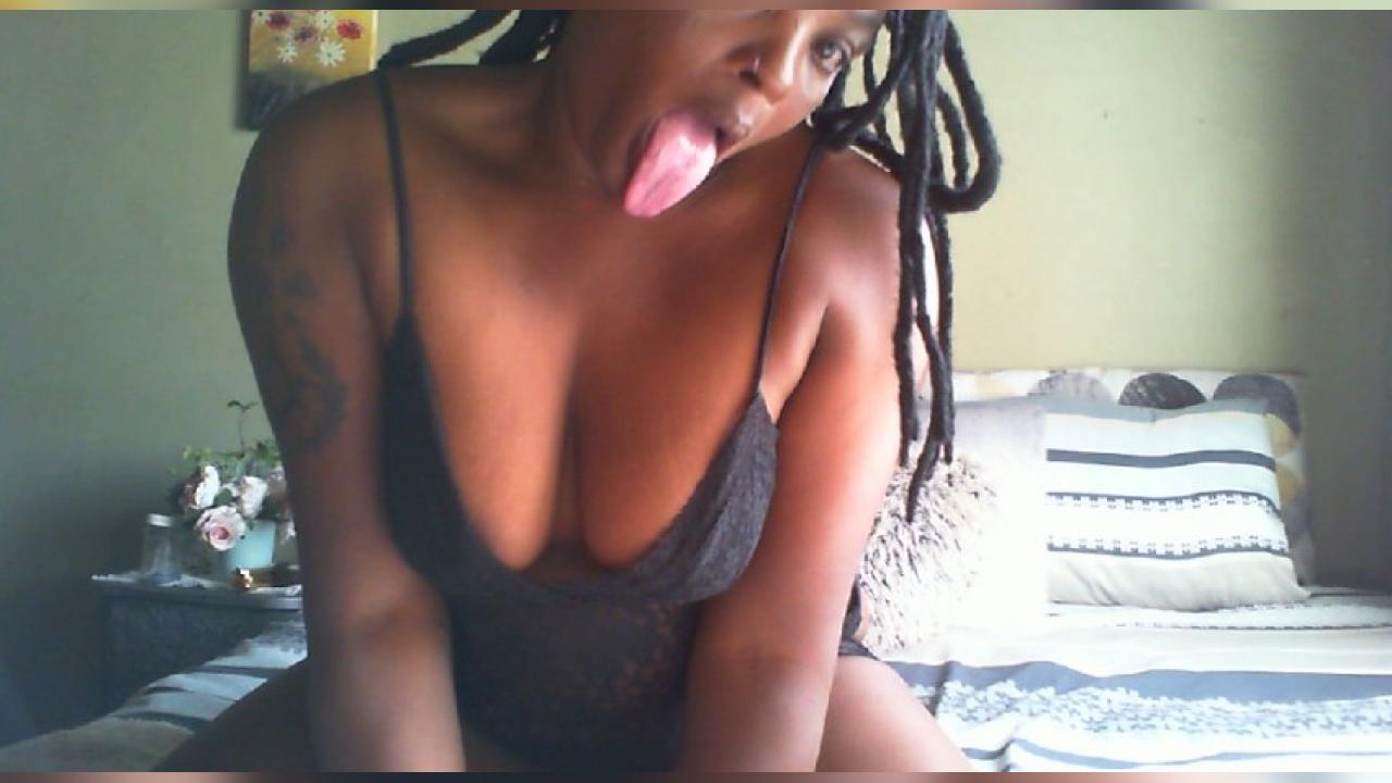 Webcam chat profile for NASTYWENDY: Bondage & discipline