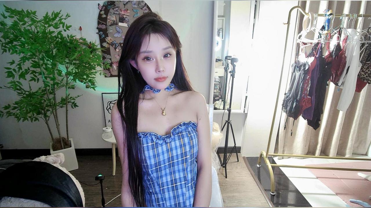 Webcam chat profile for JennaLena: Lingerie & stockings
