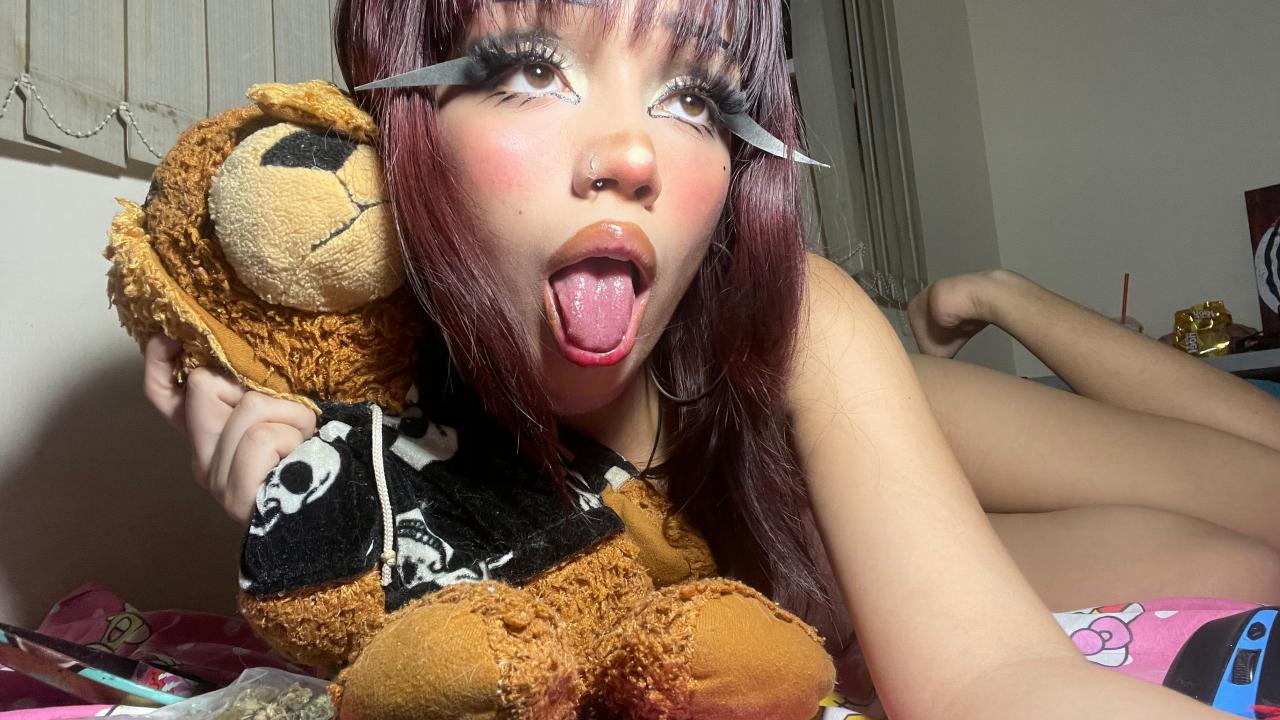 Webcam chat profile for CandaceSky: Bondage & discipline