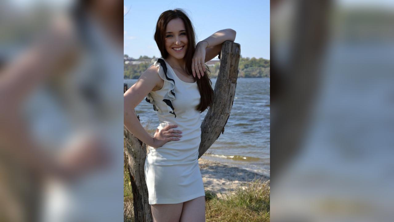 Webcam chat profile for Calliee: Travel