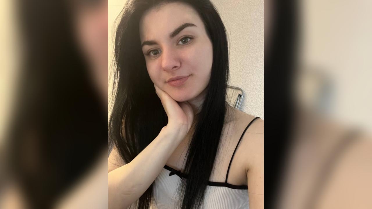 Webcam chat profile for Aphrodite333