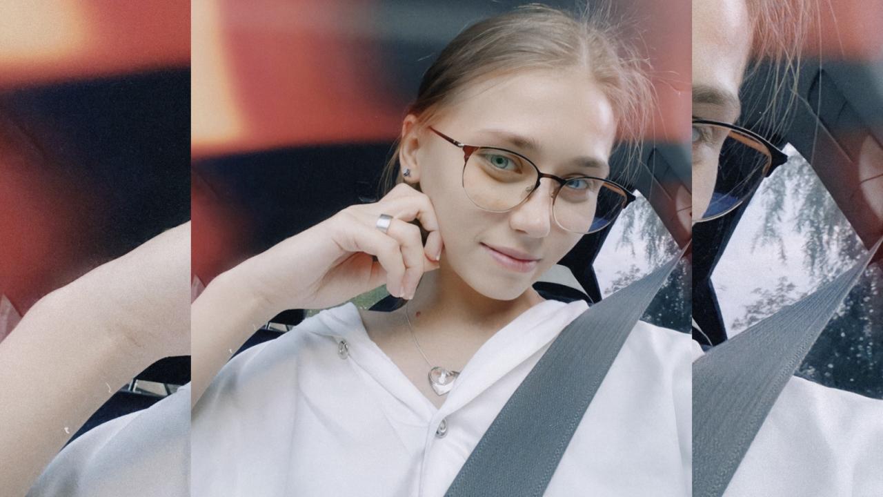 Webcam chat profile for D0vly: Outfits