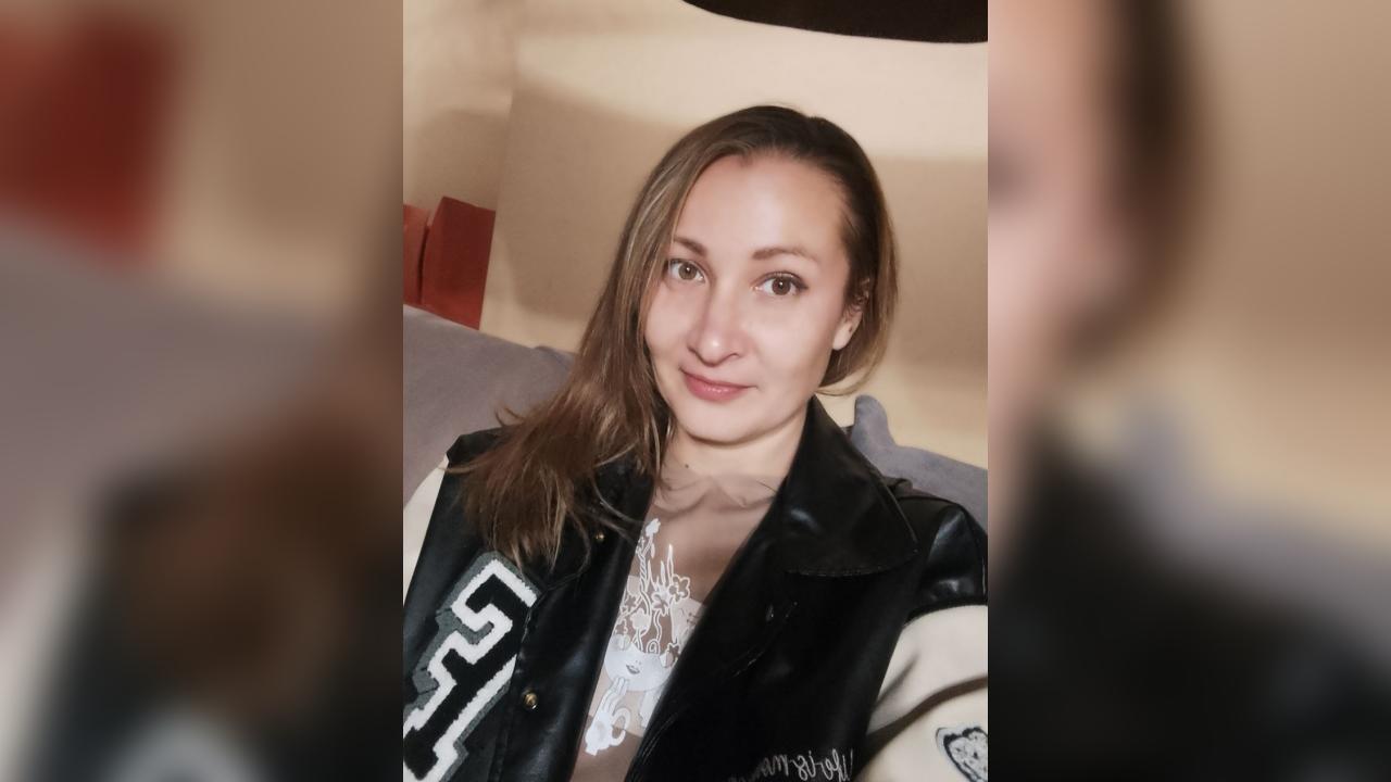 Webcam chat profile for Yulia333: Bondage & discipline