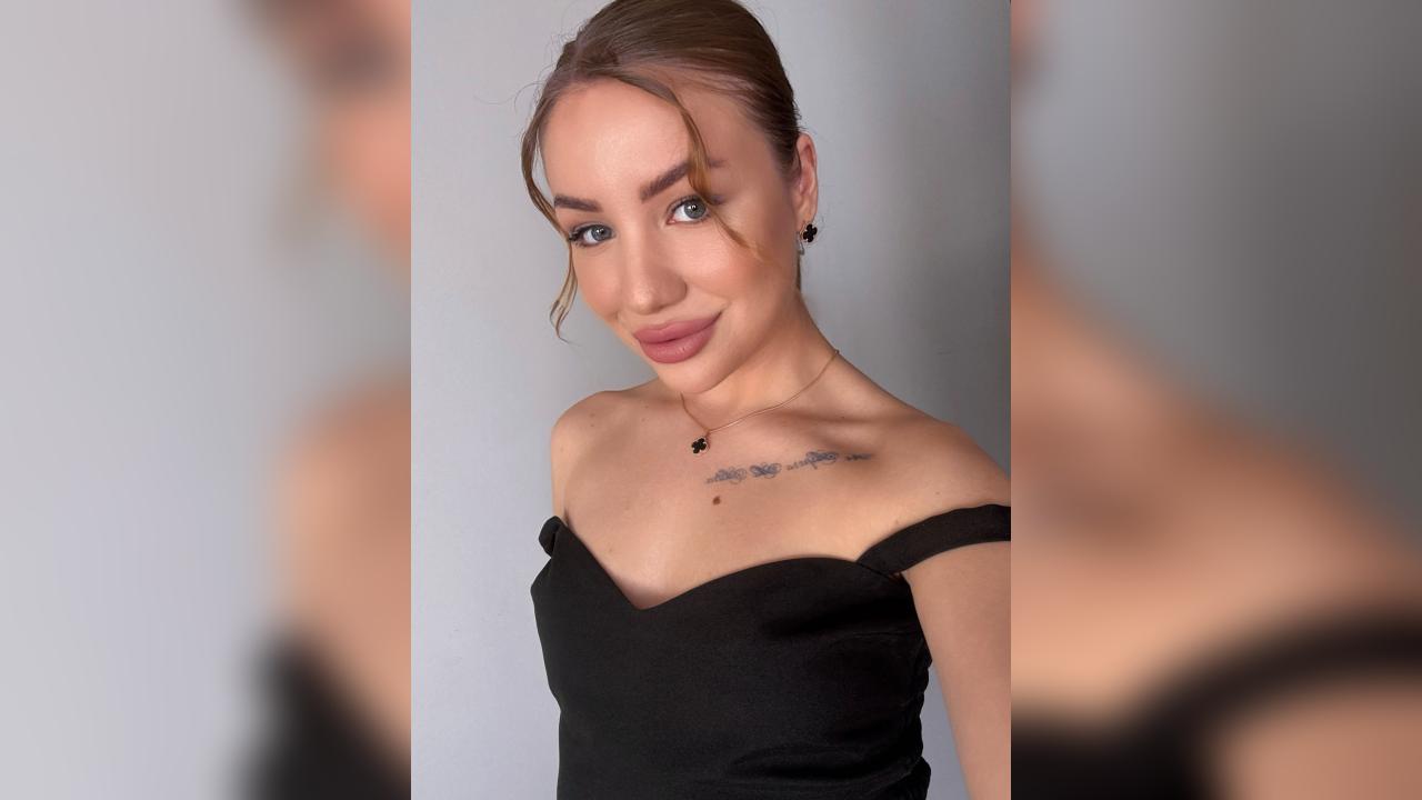 Webcam chat profile for Deizzi: Ask about my other interests