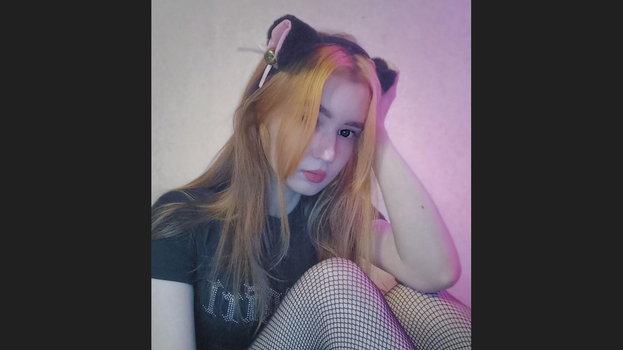 Webcam chat profile for VictoriaA: Ask about my Hobbies