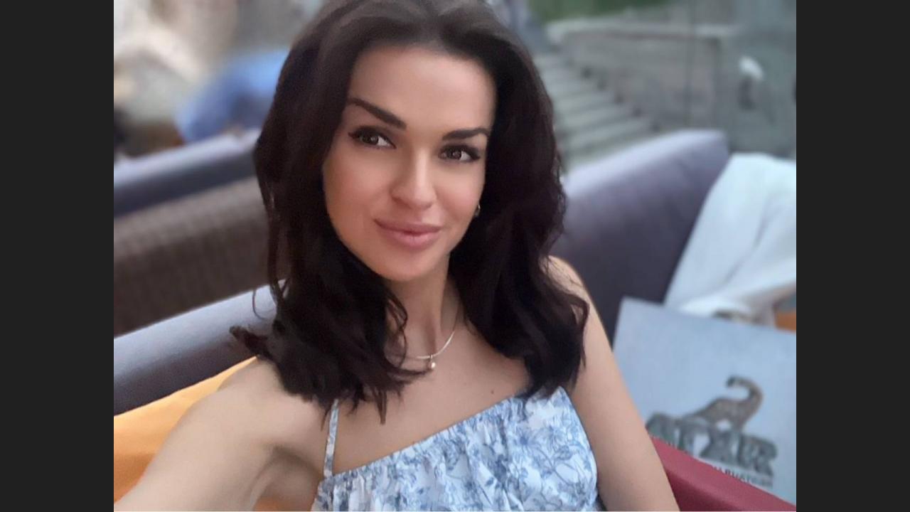 Webcam chat profile for Leticerin: Ask about my Hobbies